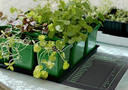 Seedling propagation heating mats for greenhouse and horticultural use